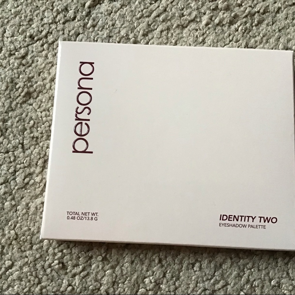 Identify Two Eyeshadow Palette